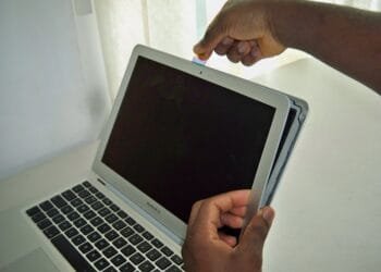 How Much Does a Mac Screen Replacement Cost?