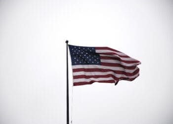 United States Flag Etiquette: A List of Dos and Don’ts to Remember