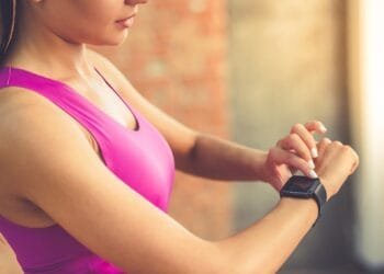 Fitbit Versa 2 vs Fitbit Versa 3: The Ultimate Comparison