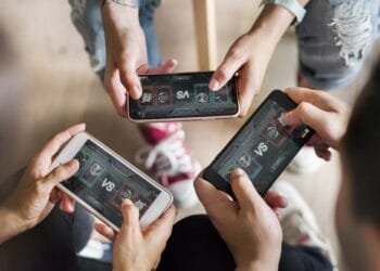 5 Steps To Hosting an Exciting Mobile Game Party Night